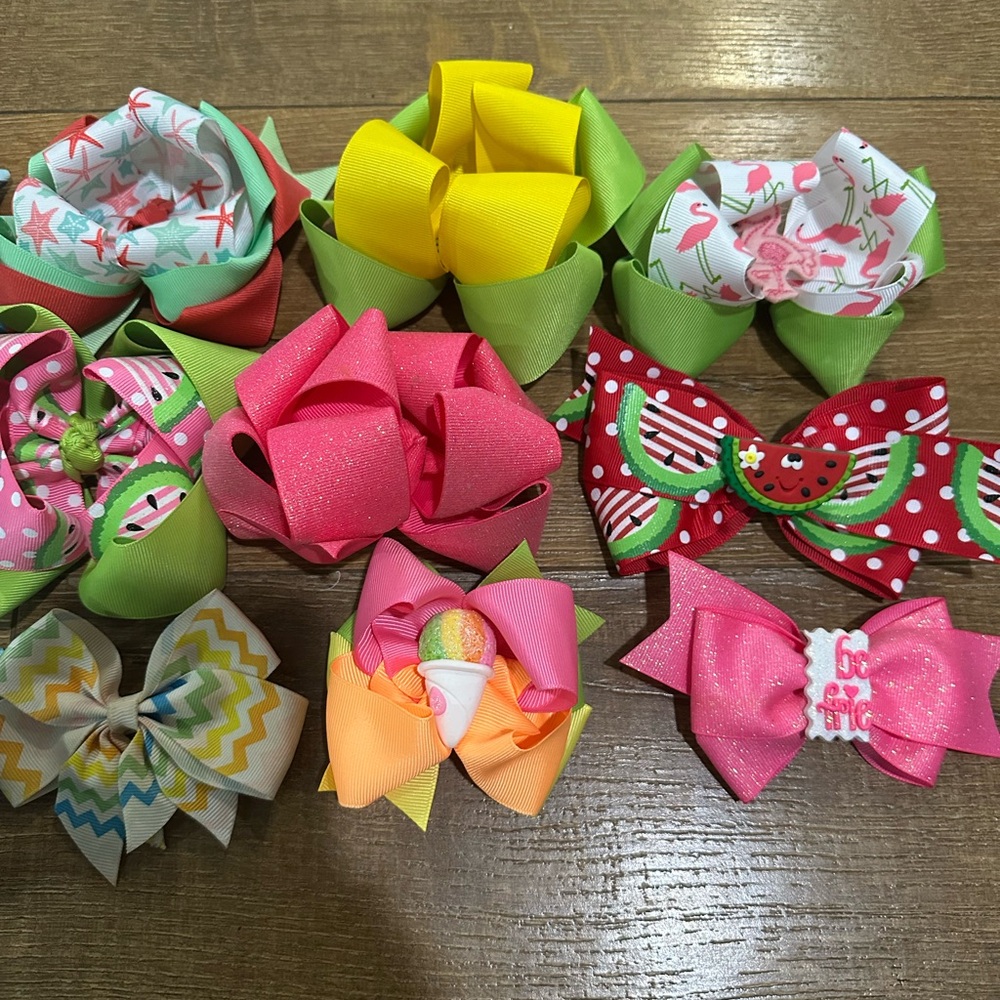 16 Bows. Spring colored bundle - Picture 4 of 4